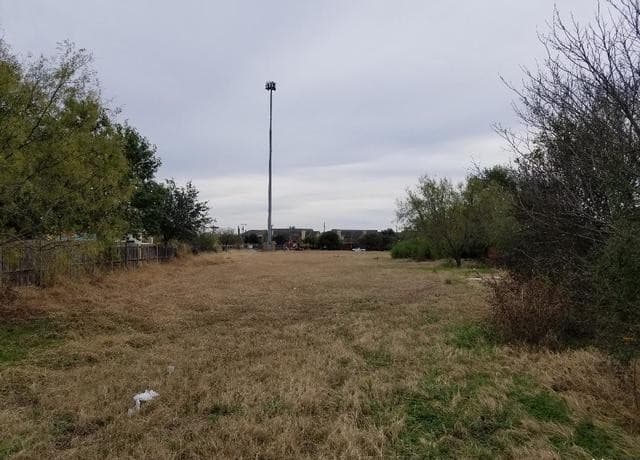 3281  Timber View Dr, San Antonio, TX 78251 — photo 11