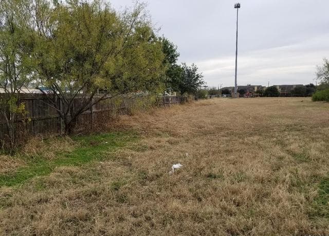 3281  Timber View Dr, San Antonio, TX 78251 — photo 13