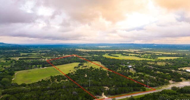 LOT 31  Western, Bandera, TX 78003 — photo 8