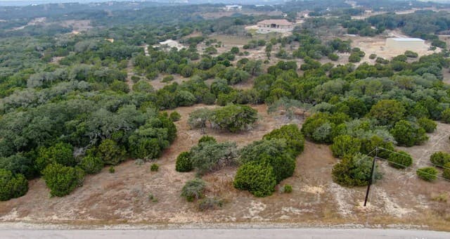 325  Ridge Pt, Spring Branch, TX 78070 — photo 4
