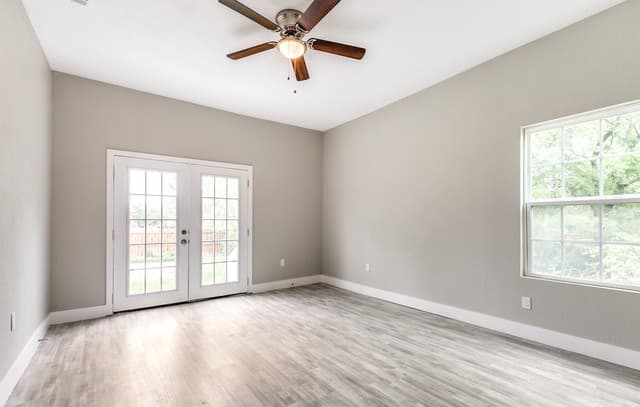 941 W Myrtle St, San Antonio, TX 78212 — photo 12
