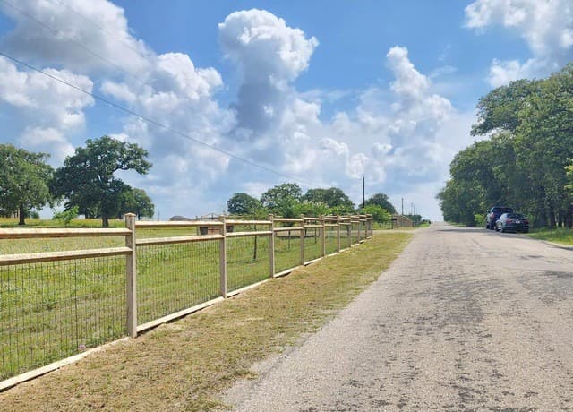 1208  County Road 317, La Vernia, TX 78121 — photo 24