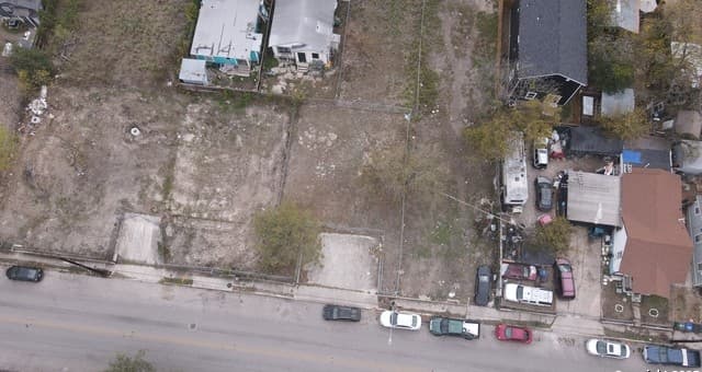 112  Del Valle Alley, San Antonio, TX 78207 — photo 4