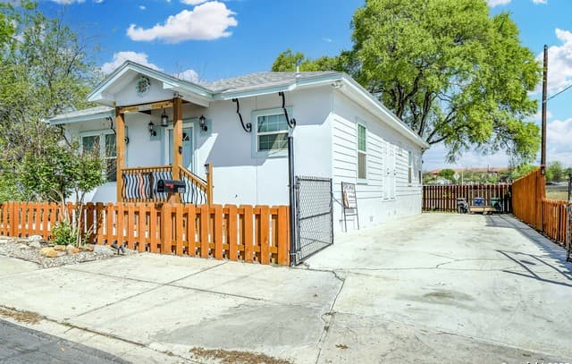 1503  Edison Dr, San Antonio, TX 78201 — photo 3