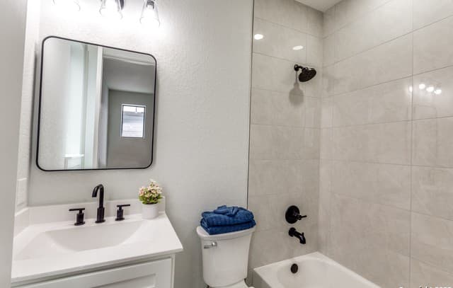 315-103  Cincinnati Ave, San Antonio, TX 78201 — photo 11