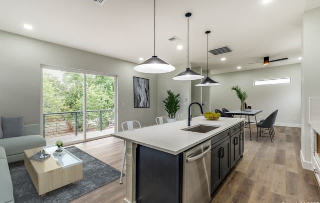 315-103  Cincinnati Ave, San Antonio, TX 78201 — photo 2