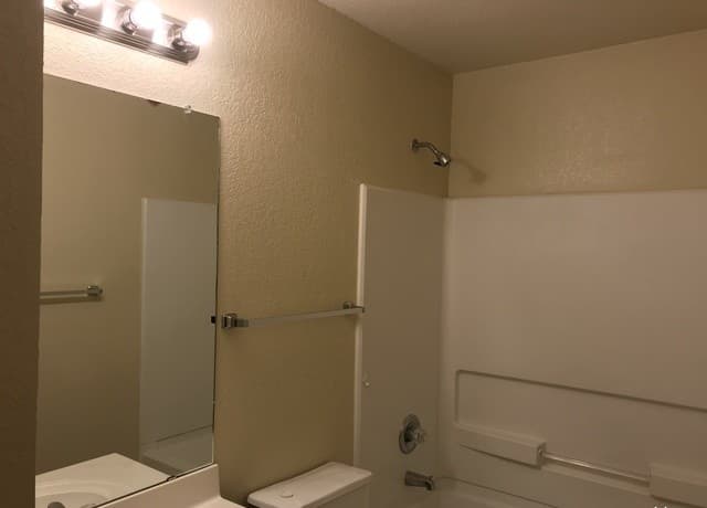 131  Booker Palm, San Antonio, TX 78239 — photo 10