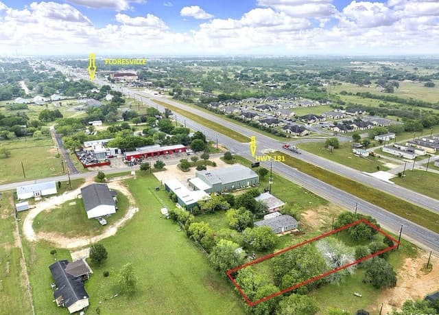 2315  Hwy 181, Floresville, TX 78114 — photo 5