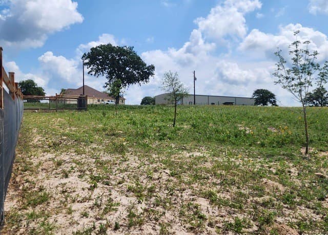 233  Triple Bend Dr, La Vernia, TX 78121 — photo 7