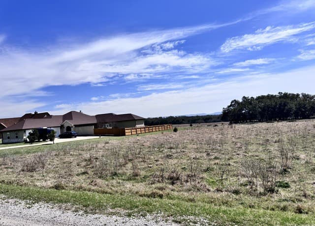 247  Highgate Dr, Bandera, TX 78003 — photo 13