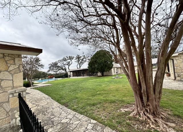 247  Highgate Dr, Bandera, TX 78003 — photo 19