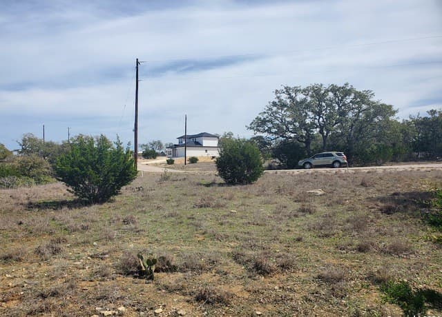 136 W Eli Chandler, Blanco, TX 78606 — photo 6