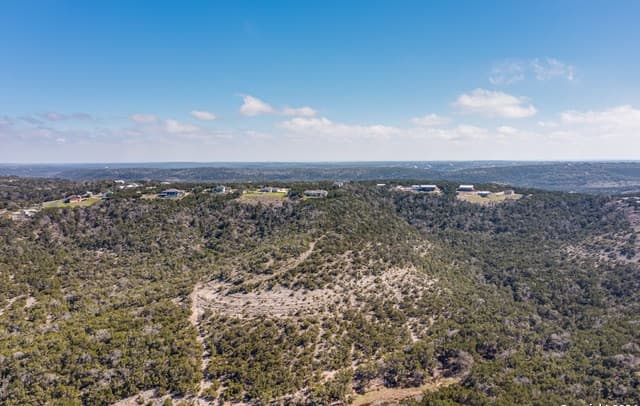 1081  Hillside View Dr, New Braunfels, TX 78132 — photo 2