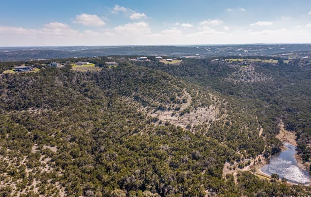 1081  Hillside View Dr, New Braunfels, TX 78132 — photo 3
