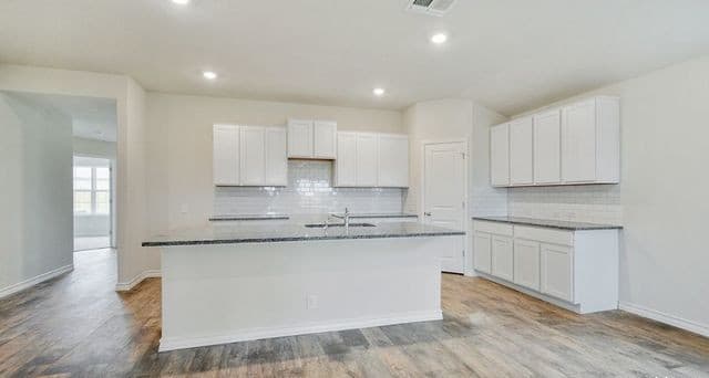 520  Twisting Stream, Cibolo, TX 78108 — photo 3