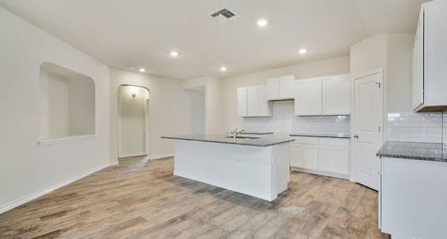 520  Twisting Stream, Cibolo, TX 78108 — photo 4