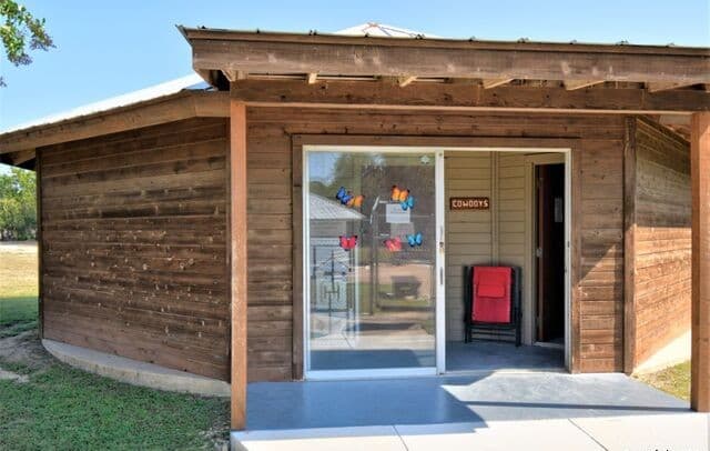 278  Canyon Drive, Bandera, TX 78003 — photo 16