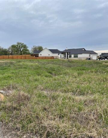 116 Bayberry Ct