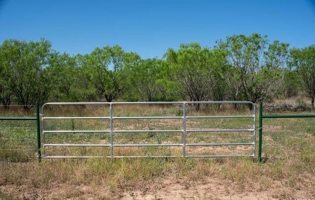 TRACT 9  Fm 1332, Jourdanton, TX 78026 — photo 2