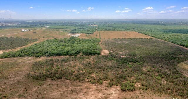 7507  New Sulphur Springs Rd, San Antonio, TX 78263 — photo 16