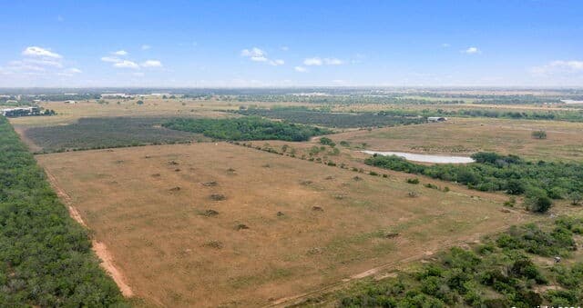 7507  New Sulphur Springs Rd, San Antonio, TX 78263 — photo 18