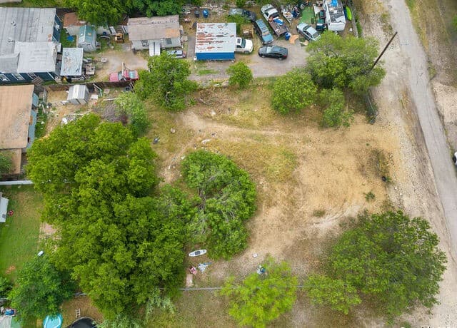 251  Coyol St, San Antonio, TX 78237 — photo 6