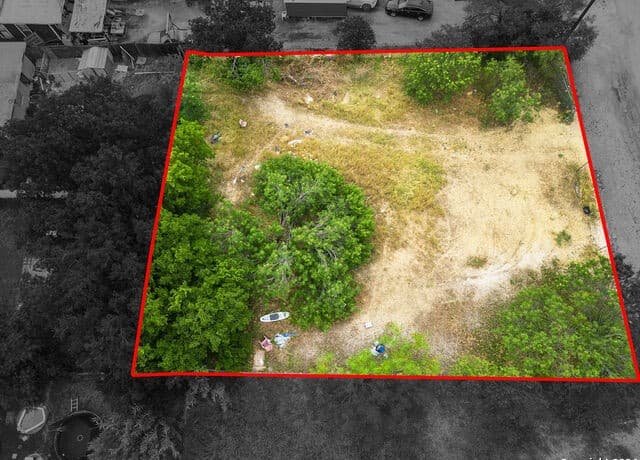 251  Coyol St, San Antonio, TX 78237 — photo 8