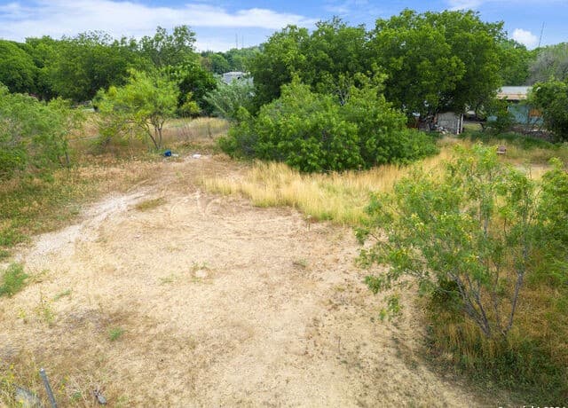 251  Coyol St, San Antonio, TX 78237 — photo 9