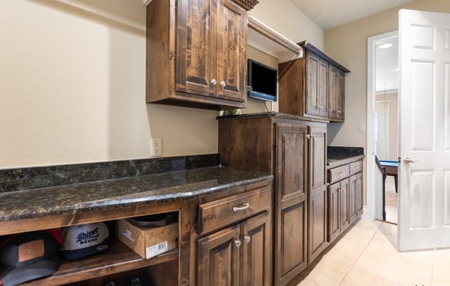 338  Tower Rd, San Antonio, TX 78223 — photo 17