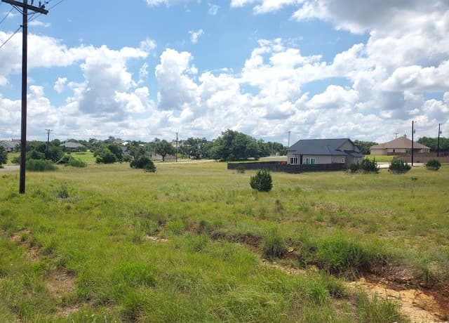 118  Warren Wallace, Blanco, TX 78606 — photo 16