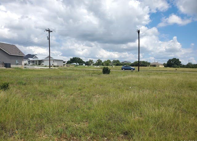 118  Warren Wallace, Blanco, TX 78606 — photo 7