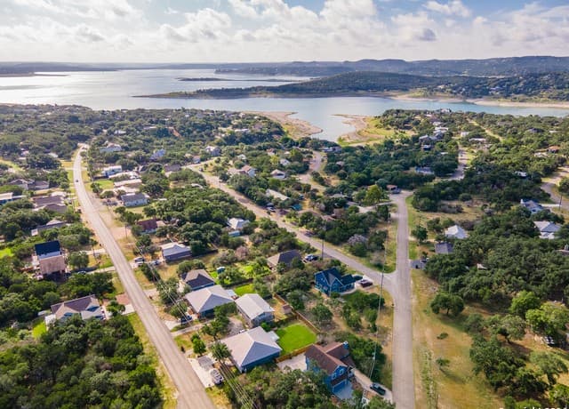 1021  Eagle Flight, Canyon Lake, TX 78133 — photo 16