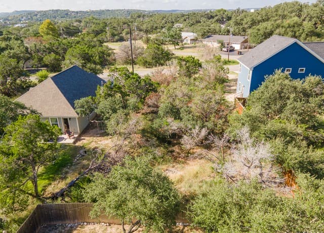 1021  Eagle Flight, Canyon Lake, TX 78133 — photo 4