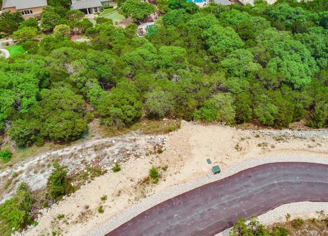 8535  Colfax Cove, San Antonio, TX 78255 — photo 9