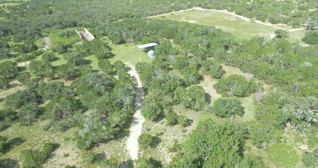 932  High Country Rd, Blanco, TX 78606 — photo 8