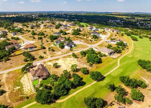 307  Lewis Todd, New Braunfels, TX 78606 — photo 10