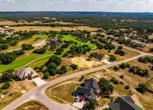 307  Lewis Todd, New Braunfels, TX 78606 — photo 12