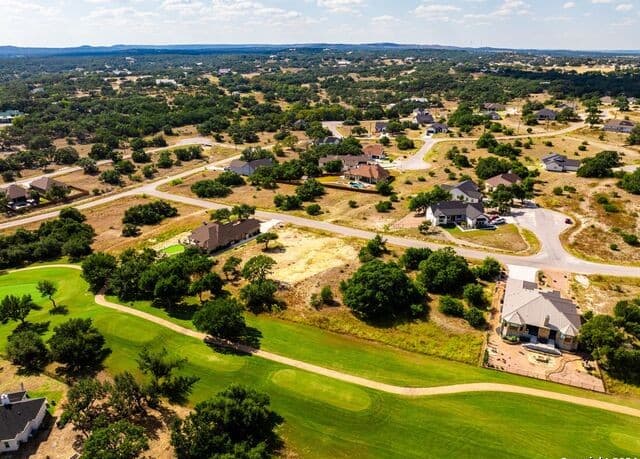 307  Lewis Todd, New Braunfels, TX 78606 — photo 9