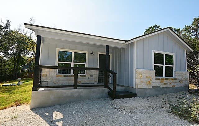216 Remington Rd