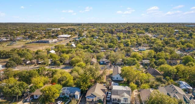 1827  Center St, San Antonio, TX 78202 — photo 13