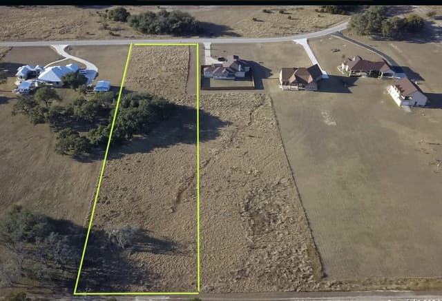 251  Highgate Drive, Bandera, TX 78003 — photo 3