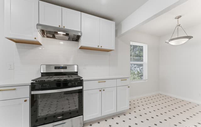 611  Kirk Pl, San Antonio, TX 78225 — photo 10