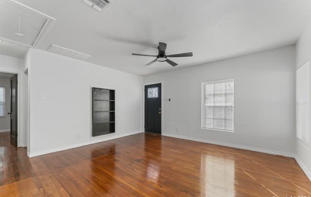 611  Kirk Pl, San Antonio, TX 78225 — photo 5