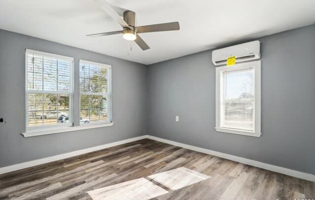 132  Renfro Dr, Devine, TX 78016 — photo 19