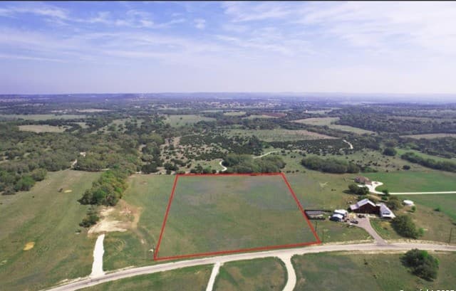348  Lipan Apache, Blanco, TX 78606 — photo 2