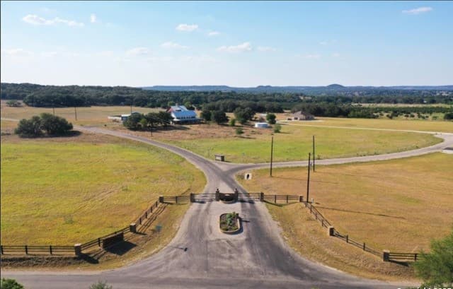 348  Lipan Apache, Blanco, TX 78606 — photo 6