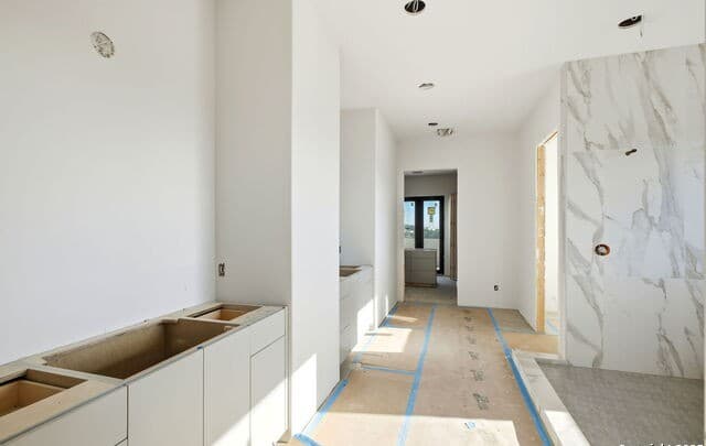 10130  Nina Rdg, San Antonio, TX 78255 — photo 25