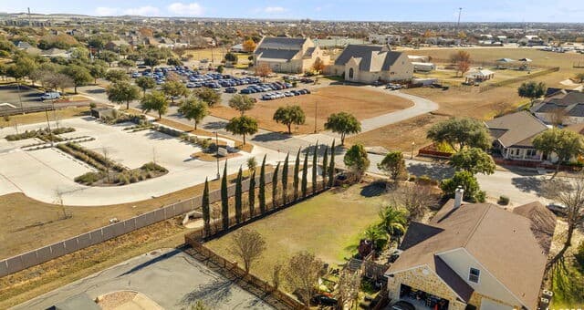 1659  Hanz Dr, New Braunfels, TX 78130 — photo 8
