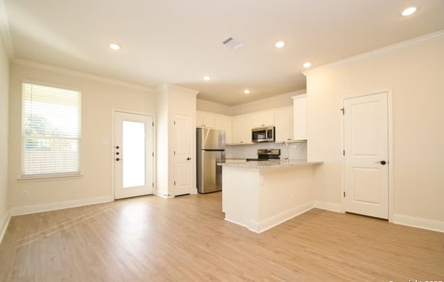 2314  Tulipwood Cove, San Antonio, TX 78245 — photo 7