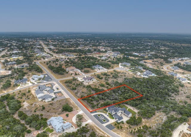 615  Carson Ridge, New Braunfels, TX 78132 — photo 2